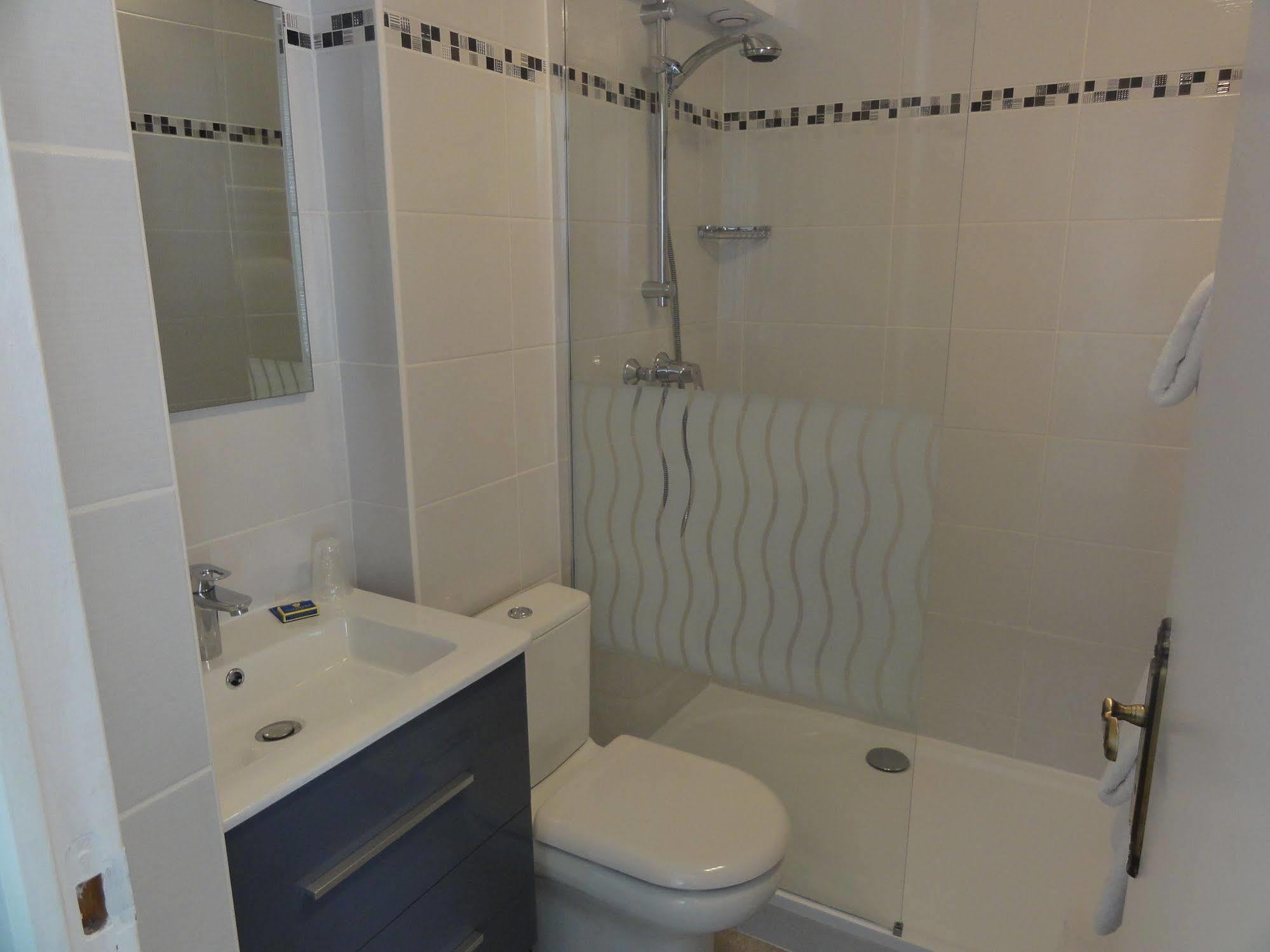 Au Reveil Des Cigales Hotel Saint Aygulf Luaran gambar